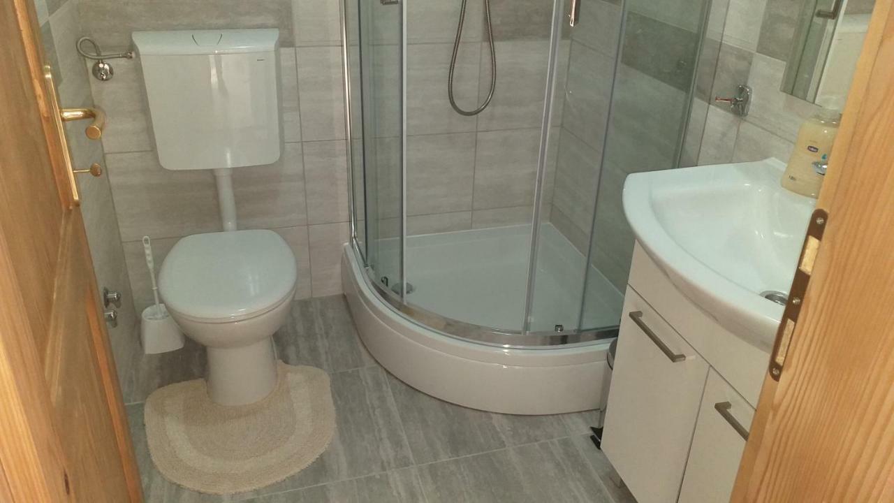 Apartment Zaklopatica Lastovo 外观 照片