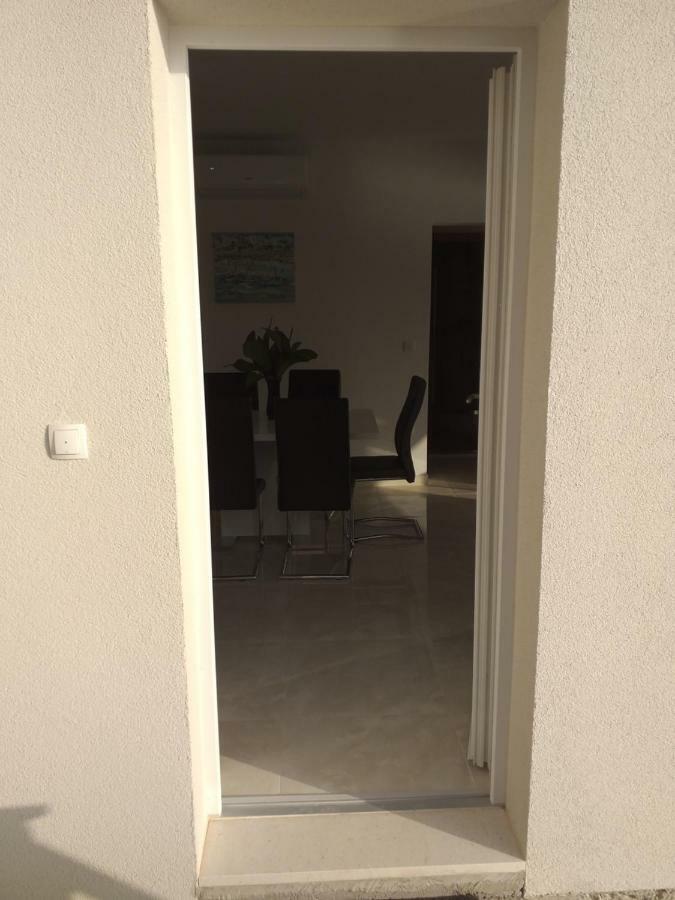 Apartment Zaklopatica Lastovo 外观 照片