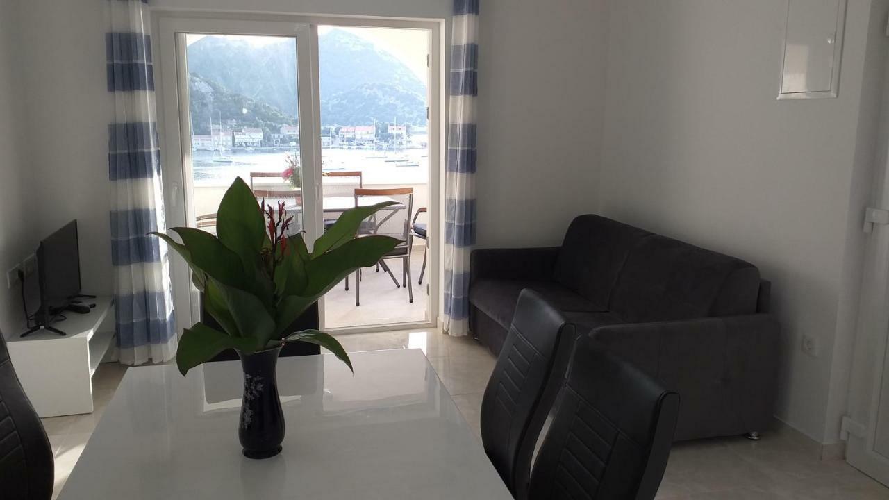 Apartment Zaklopatica Lastovo 外观 照片